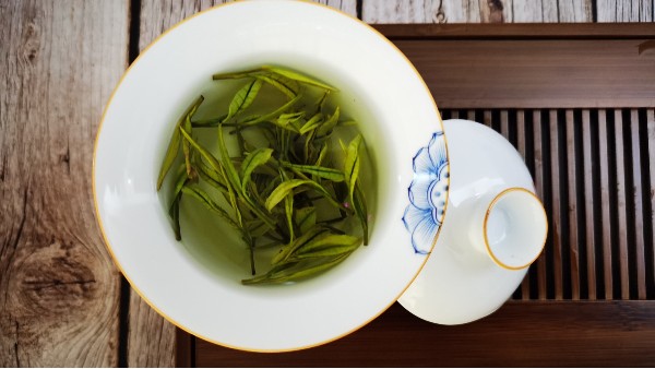 庐山云雾茶是不是发酵茶？不发酵茶的优点有哪些？【鸦鹊山】